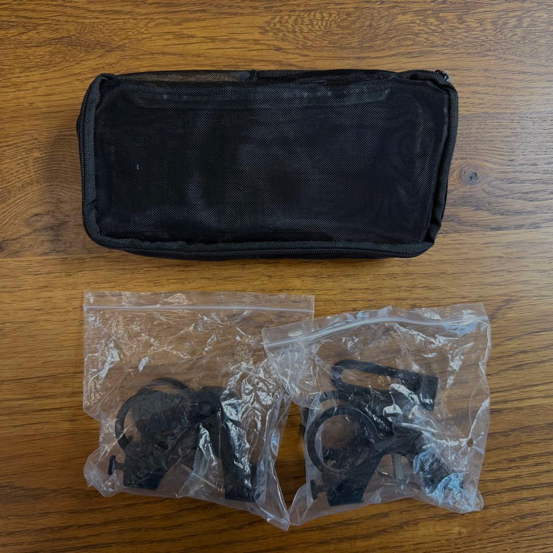 【37camp製・美品】デリカD:5専用 カーサイドタープ用ルーフベース