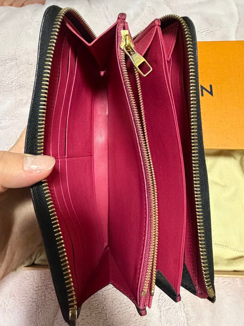LOUIS VUITTON ブラック 長財布