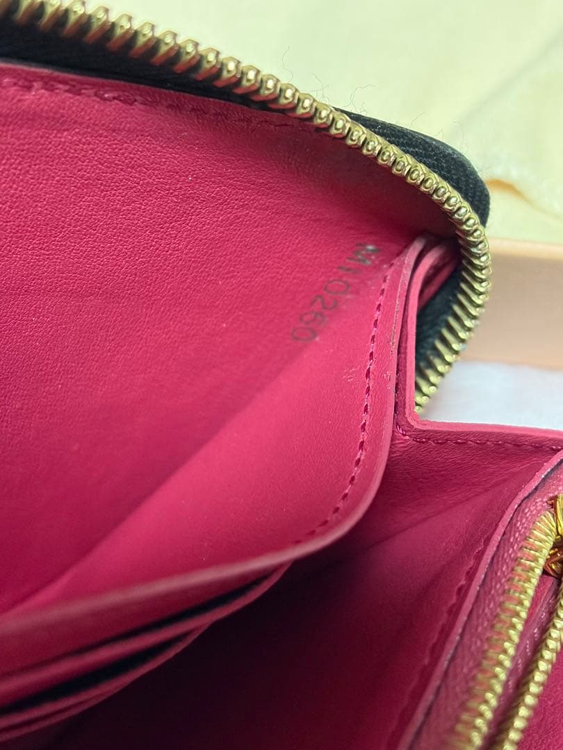 LOUIS VUITTON ブラック 長財布
