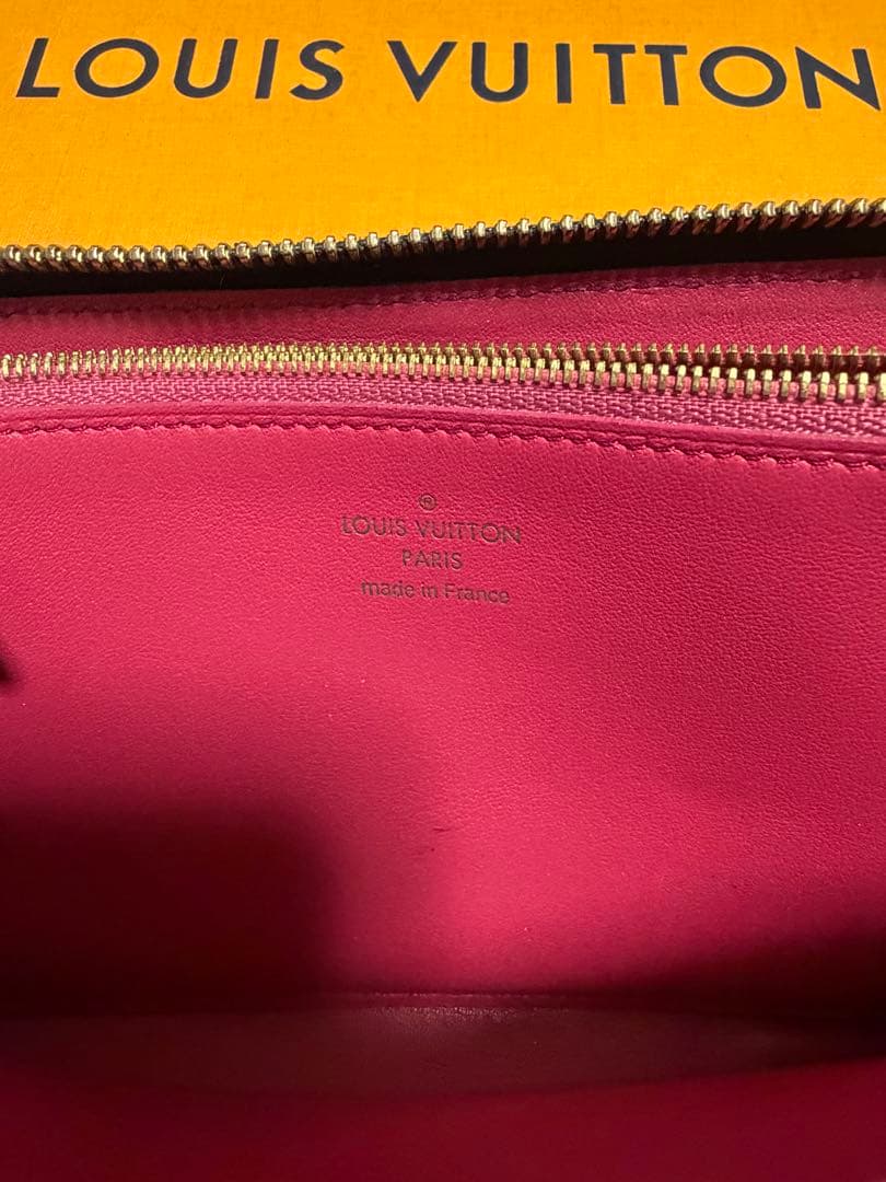 LOUIS VUITTON ブラック 長財布