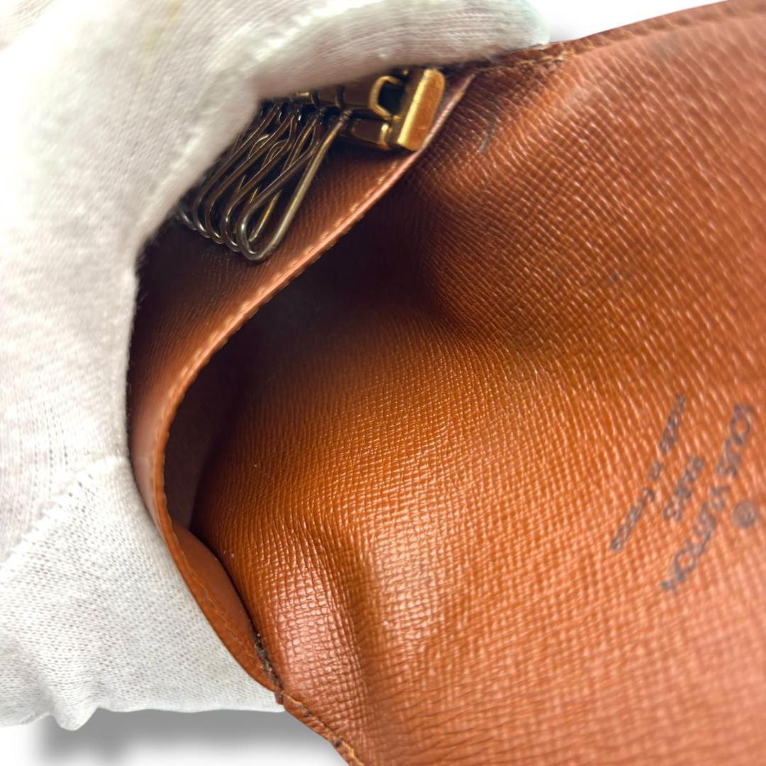 ルイヴィトン モノグラム ミュルティクレ6 キーケース 6連 M62630