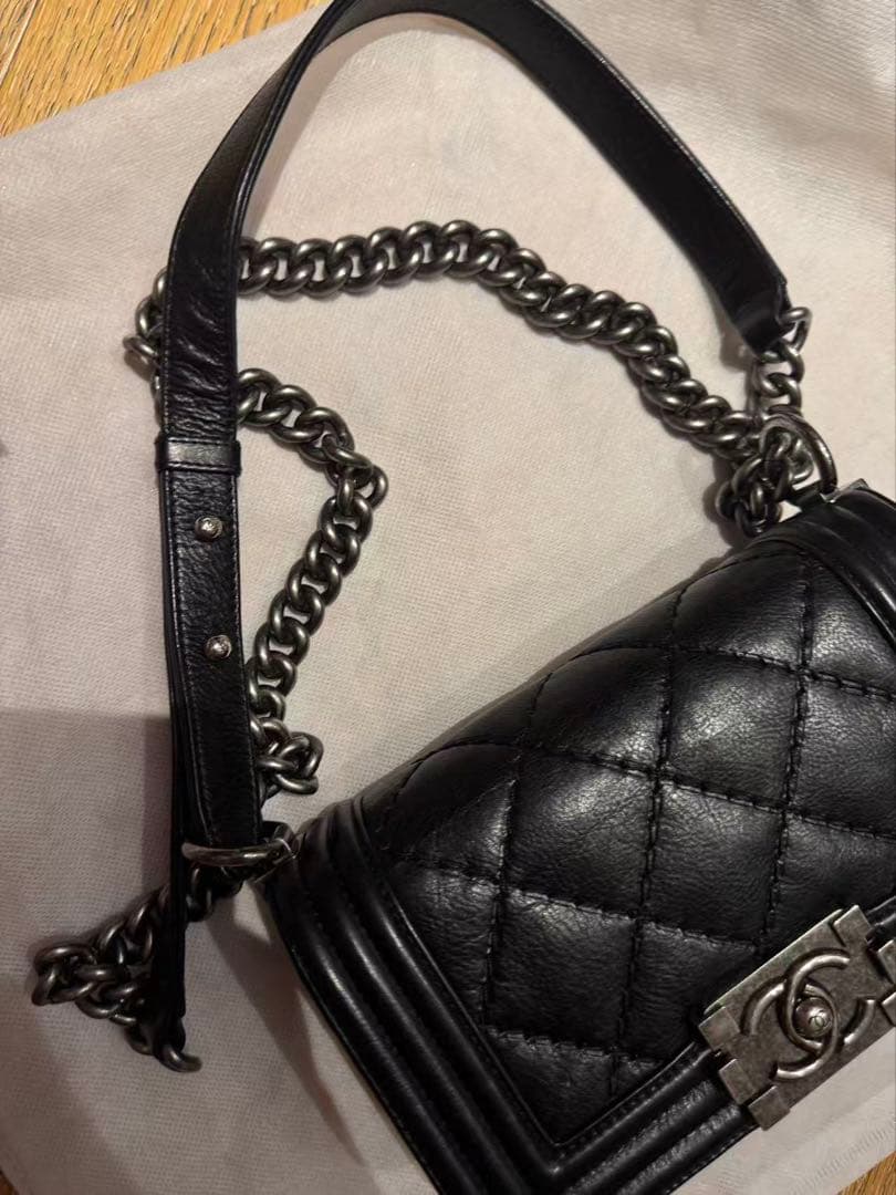【美品】CHANEL シャネル ボーイシャネル カーフスキン黒 ショルダーバッグ