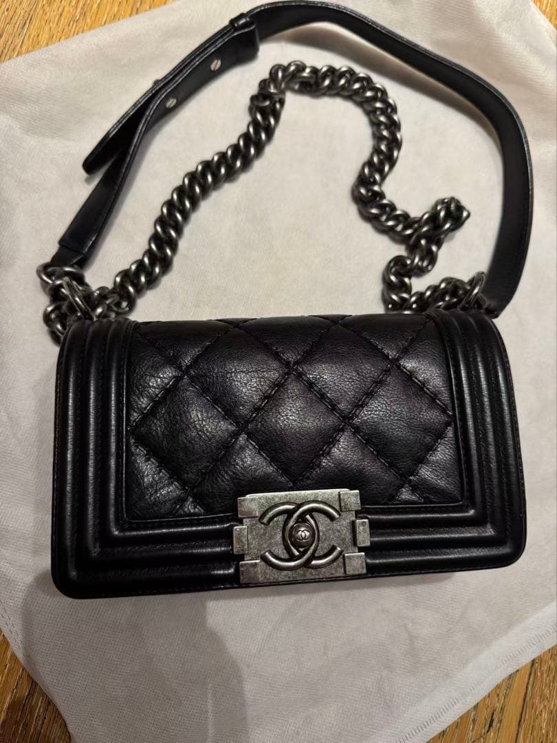 【美品】CHANEL シャネル ボーイシャネル カーフスキン黒 ショルダーバッグ