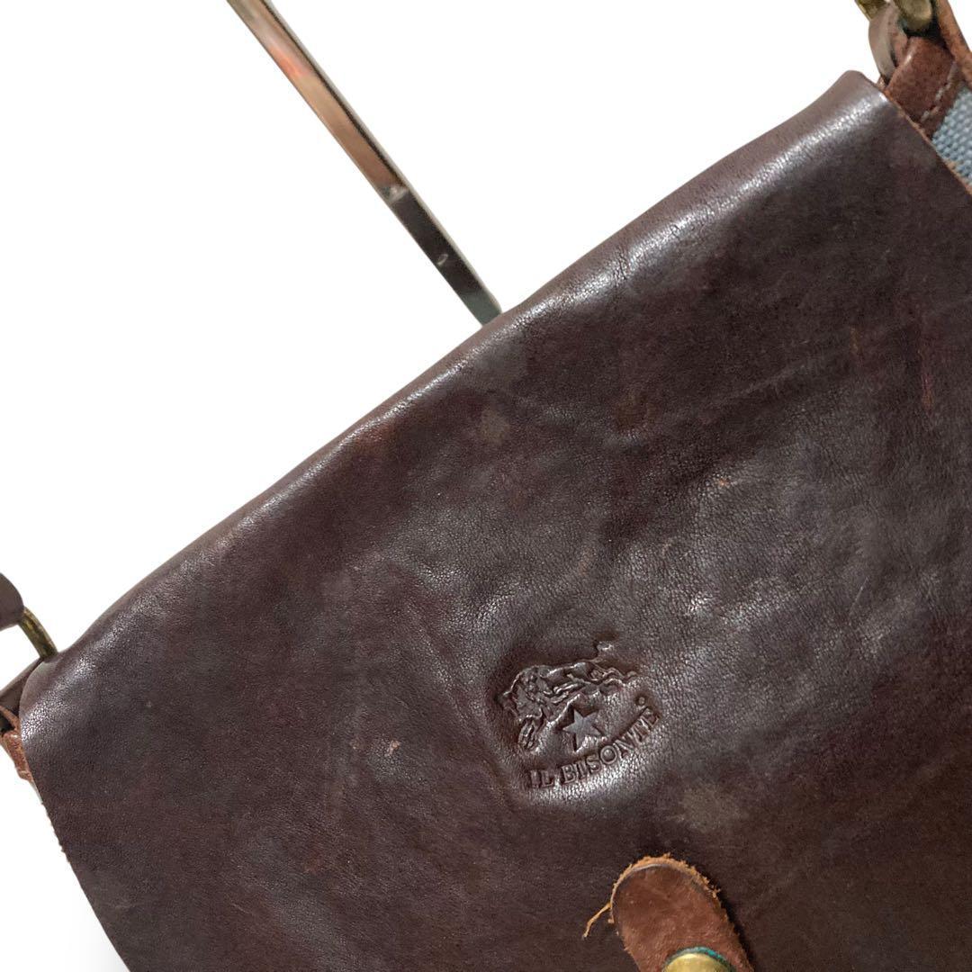 【ヴィンテージ】イルビゾンテ　ショルダーバッグ　サコッシュ　レザー　ロゴ型押し