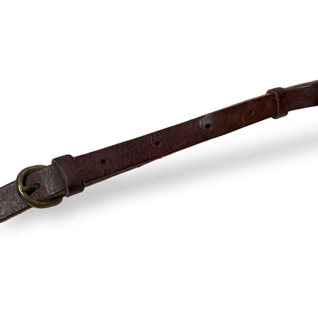 【ヴィンテージ】イルビゾンテ　ショルダーバッグ　サコッシュ　レザー　ロゴ型押し