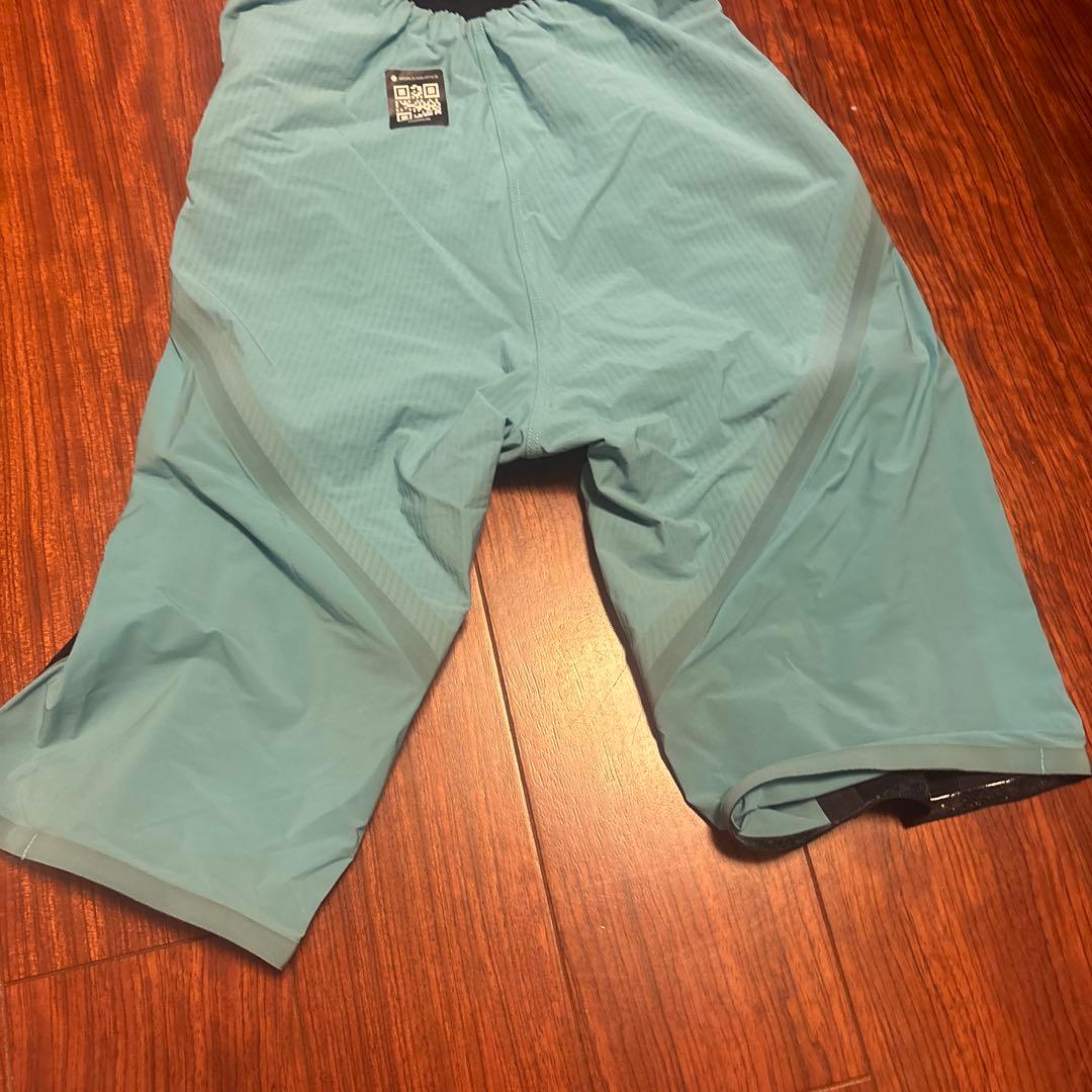 Mizuno スポーツ用水着 黒/水色