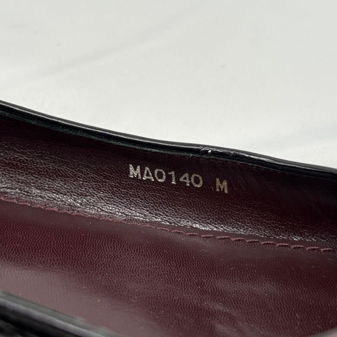 LOUIS VUITTON ヴェルニ パンプス フラット 金具 ローファー ロゴ