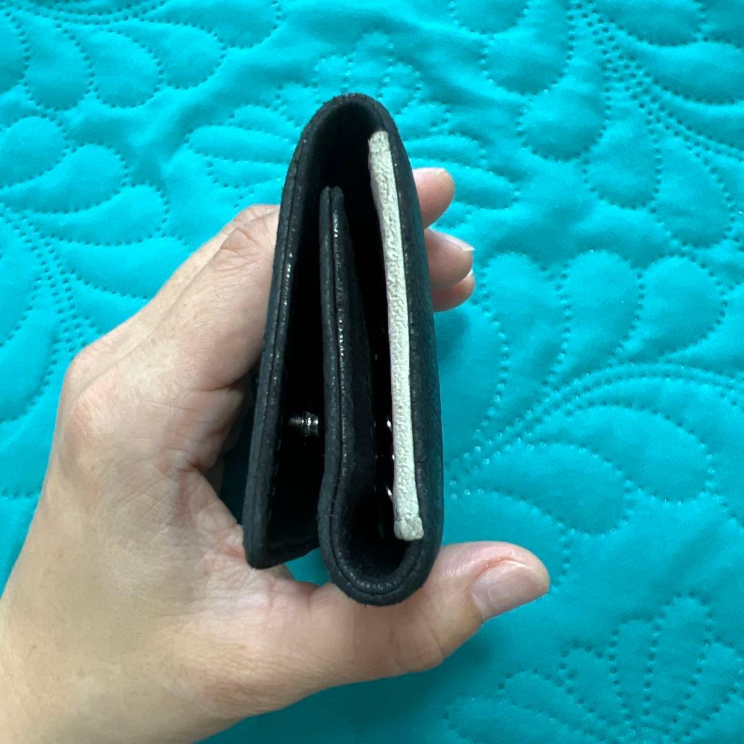 CHANEL ブラック レザー 6連キーケース　カメリア　良品　シリアルシール有