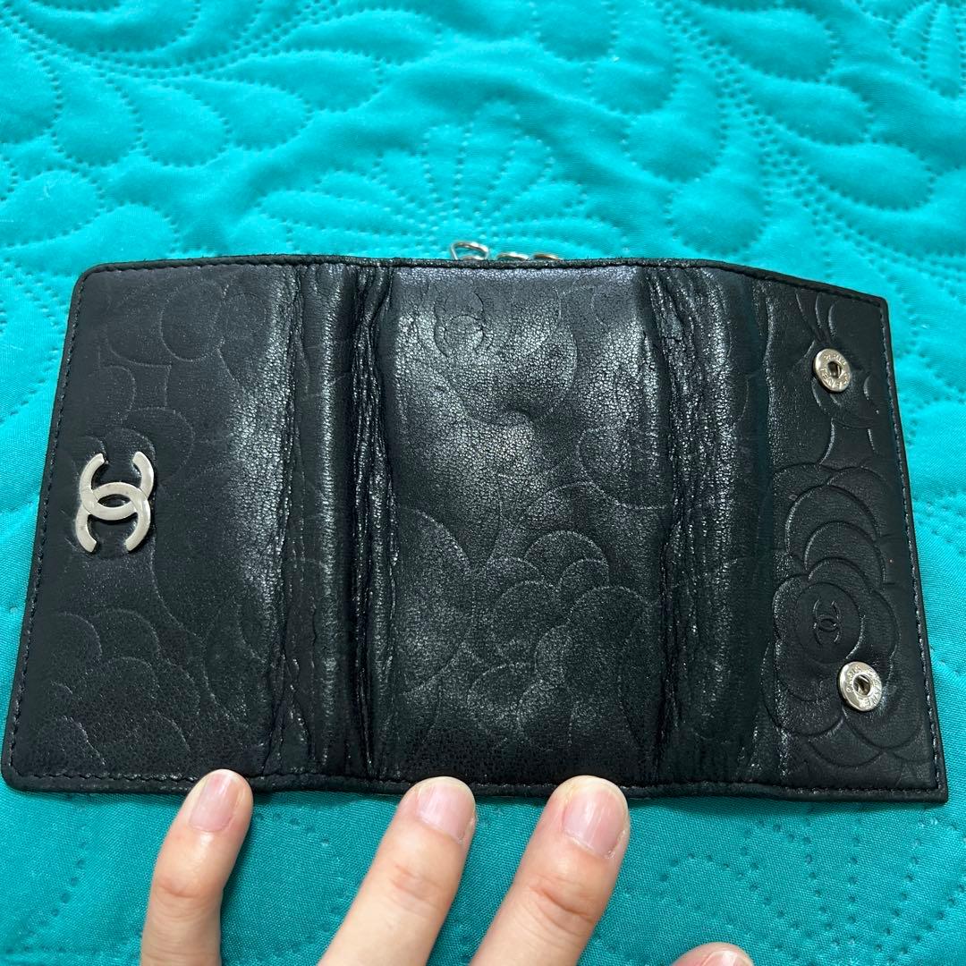 CHANEL ブラック レザー 6連キーケース　カメリア　良品　シリアルシール有
