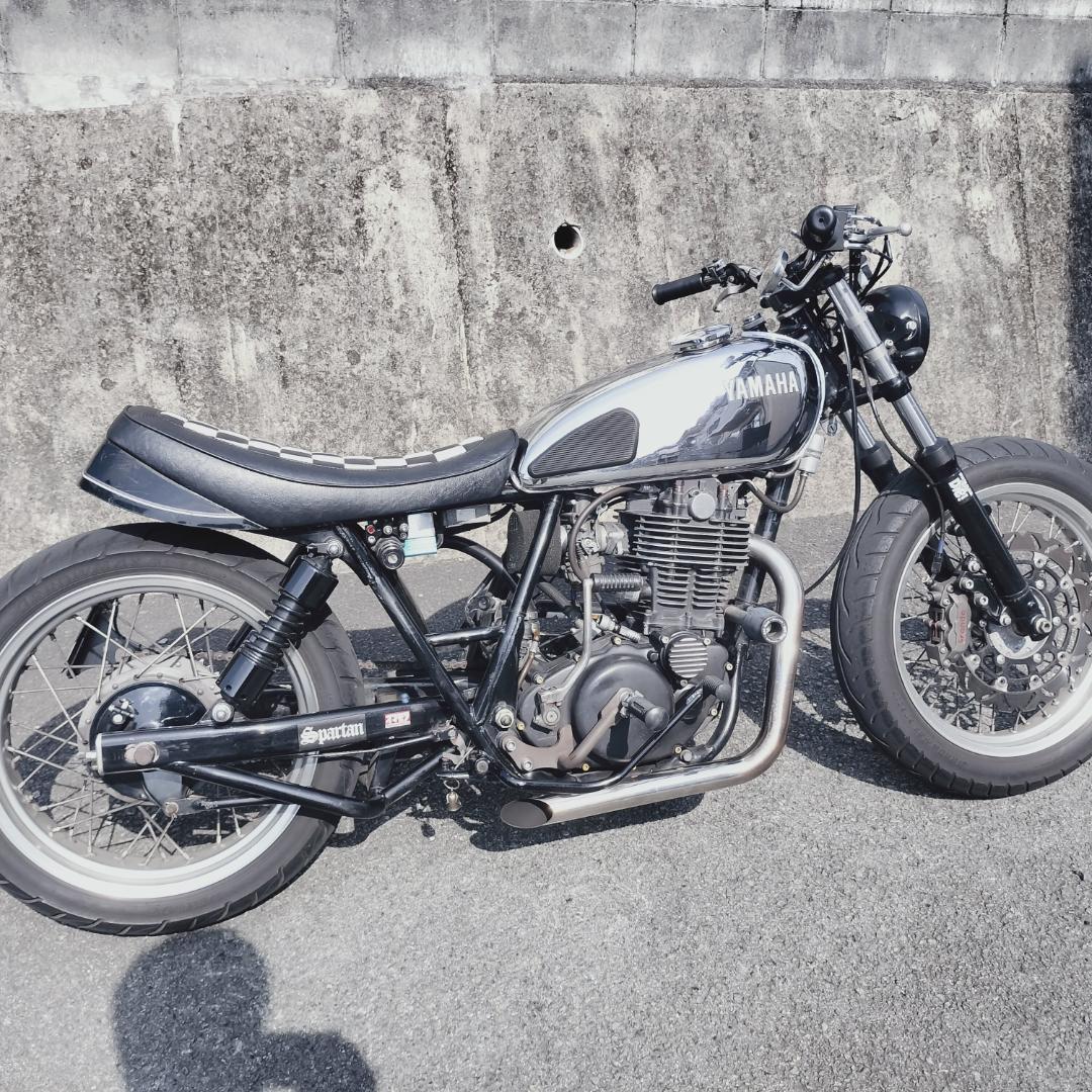 SR400/SR500 ショートドラッグパイプマフラー
