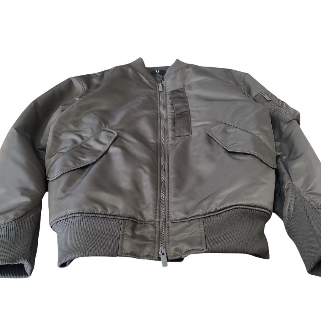 +J UNIQLO ハイブリッドダウンオーバーサイズMA-1ジャケット　グレー