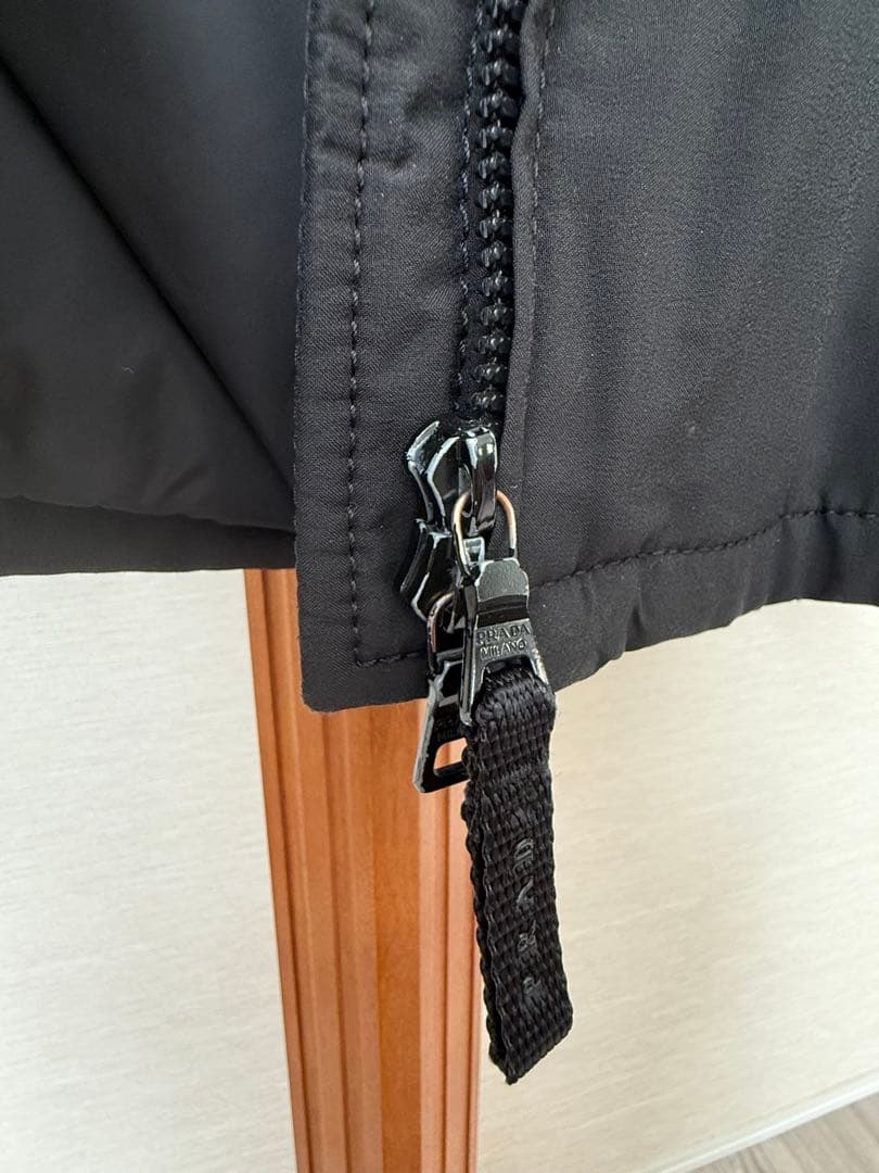PRADA ナイロンジャケット
