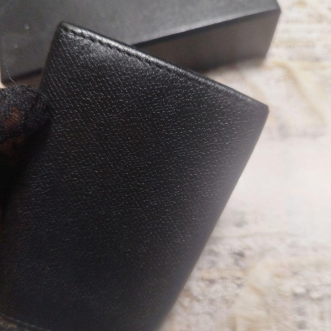 CHANEL ブラックレザーキーケース 箱付き