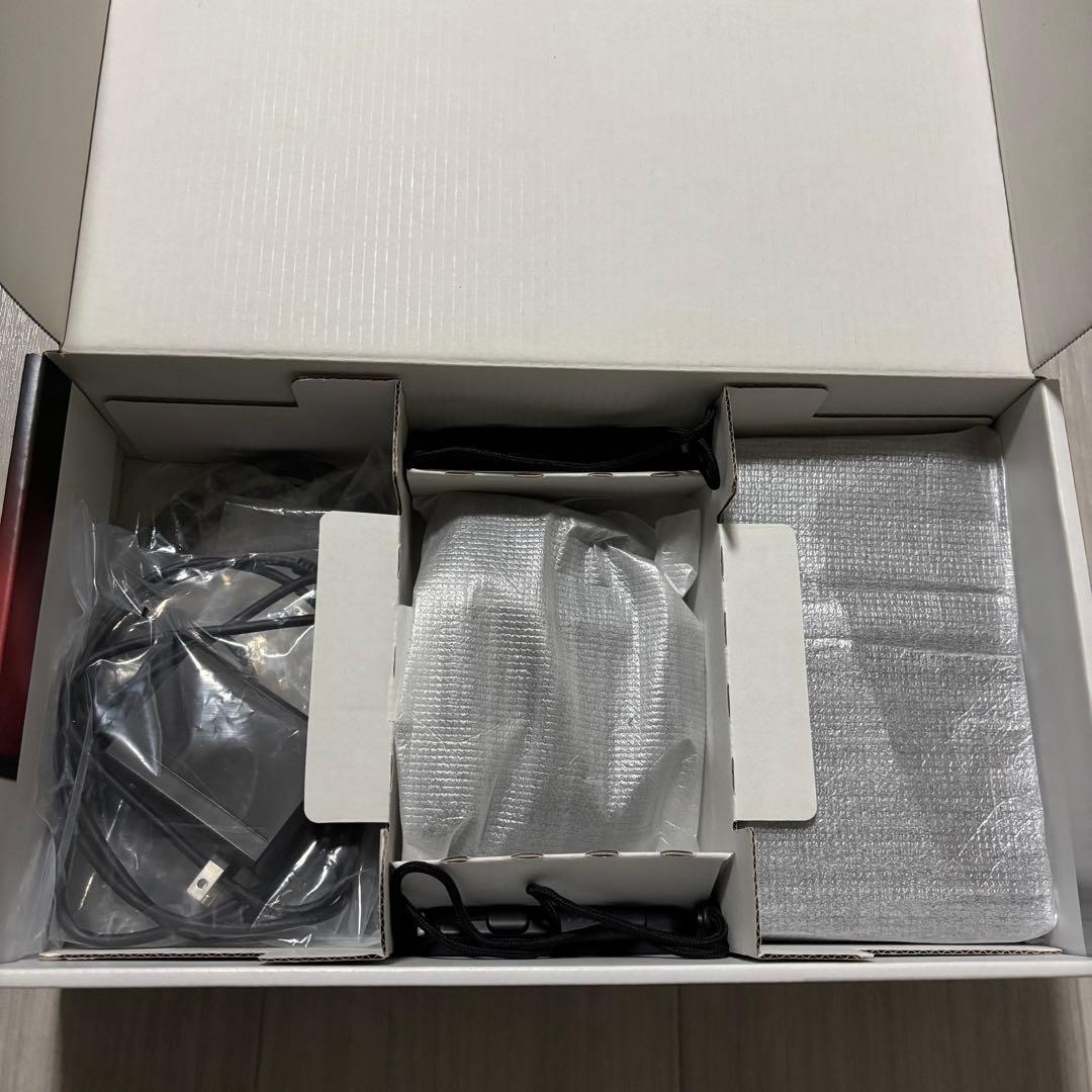 【美品】Nintendo Switch 本体 付属品完備 カバー グリップ 付き