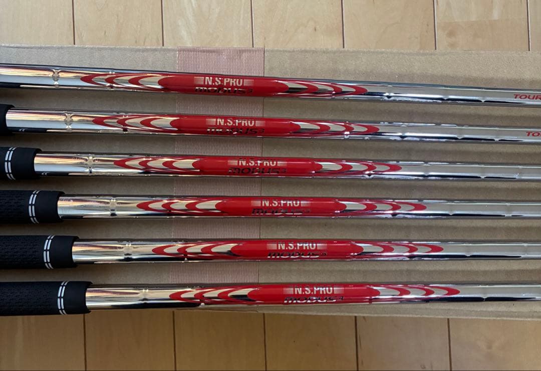 【美品】タイトリスト T100S（2021） モーダス120R 5I〜PW