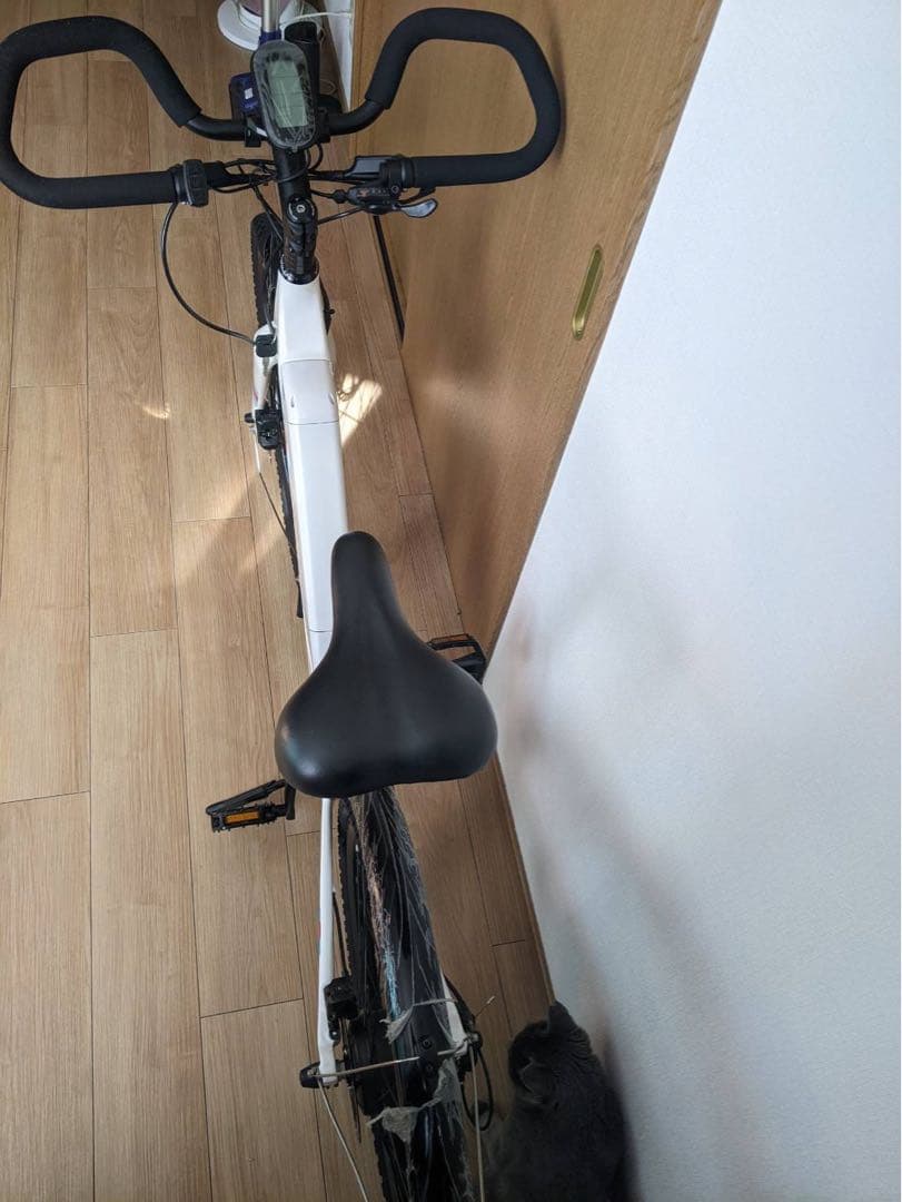 電動アシスト自転車 ホワイト 26インチ