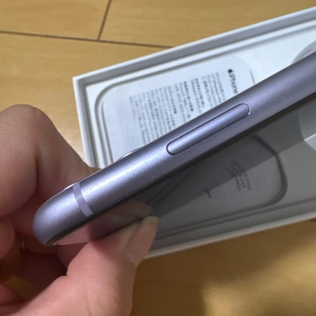 Apple iPhone 11 ラベンダー