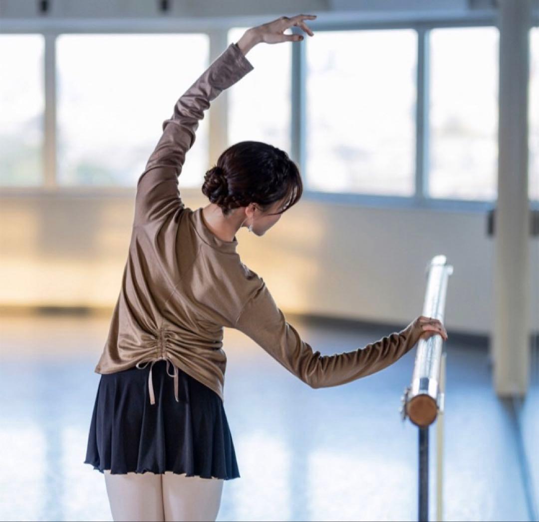 本日価格！チャコット　トップスMサイズ　新品未使用✨