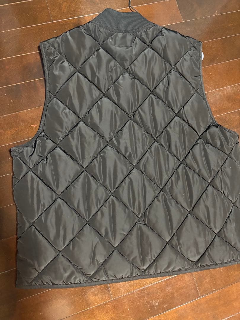 Stussy キルティングベスト DIAMOND QUILTED VEST xl