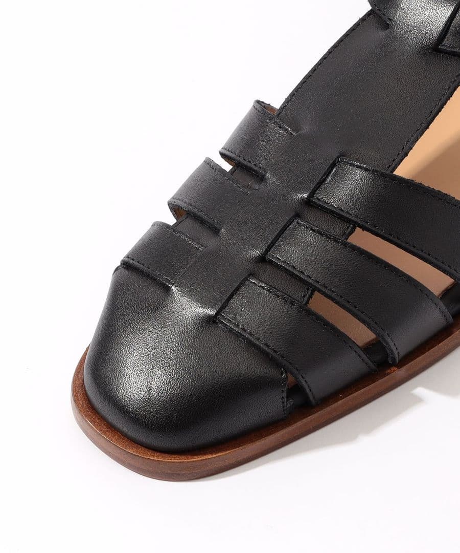 【新品未使用品】TOMORROWLAND レザーグルカサンダル