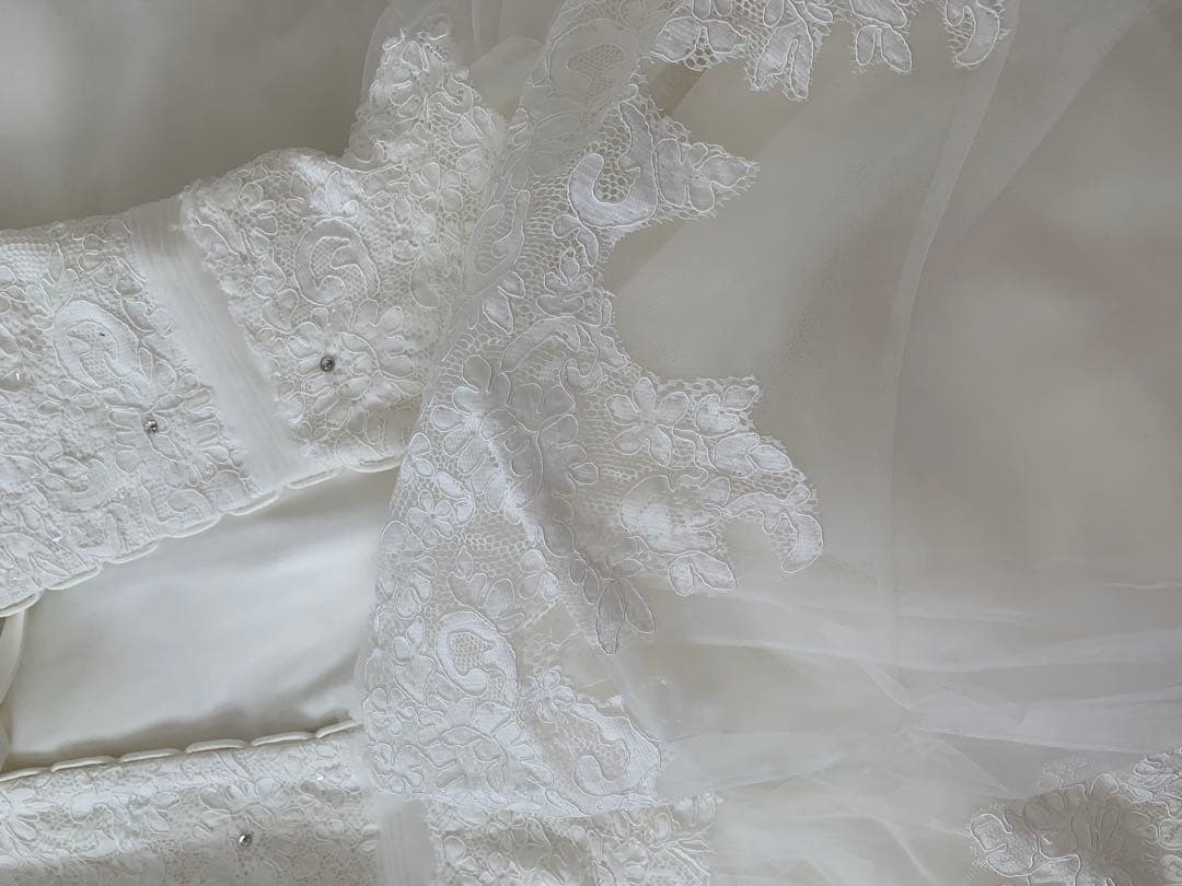 YNS ホワイト Aライン ウェディングドレス