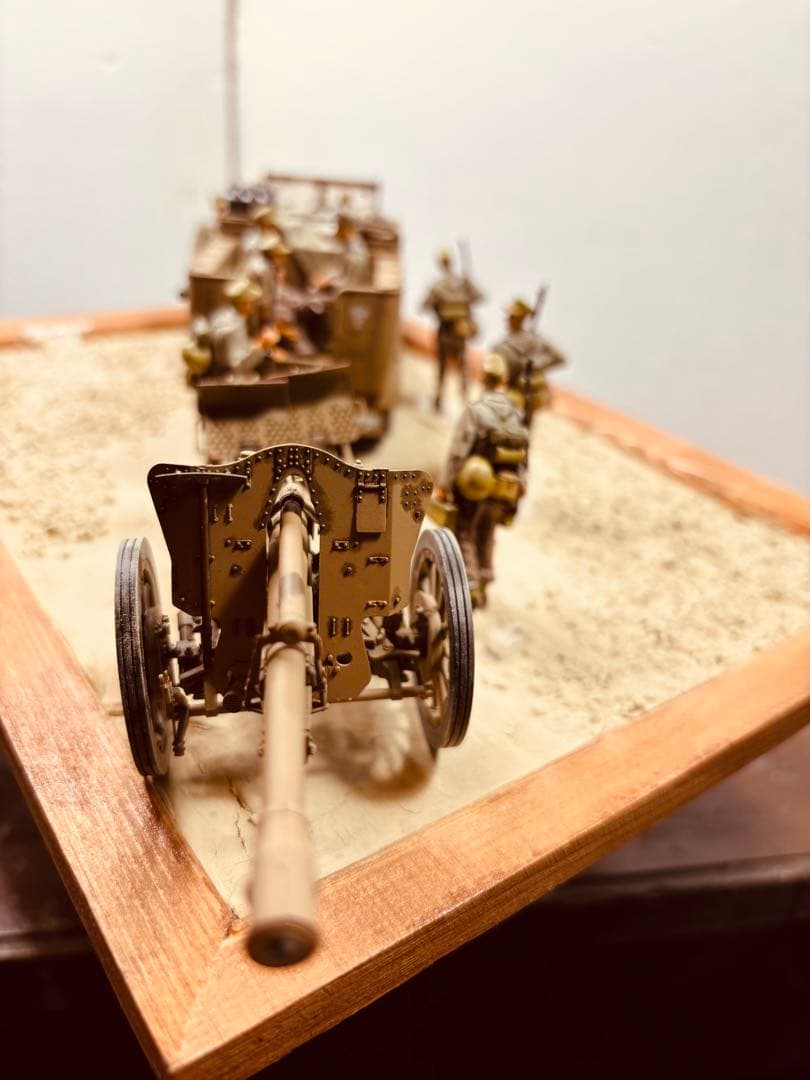 1/35 ドイツアフリカ軍団3tハーフトラック　105mm軽榴弾砲