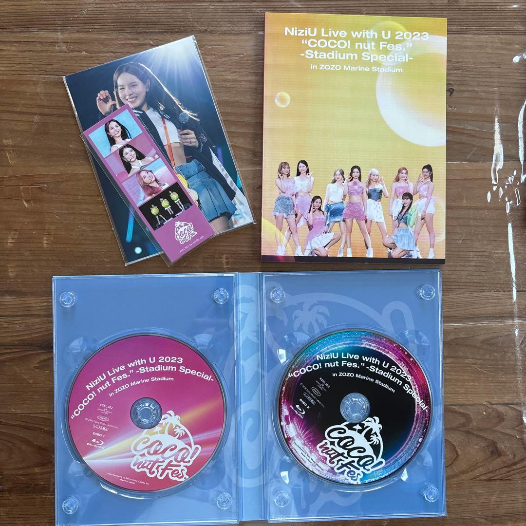 NiziU/NiziU Live with U 2023\"\"COCO!nut …
