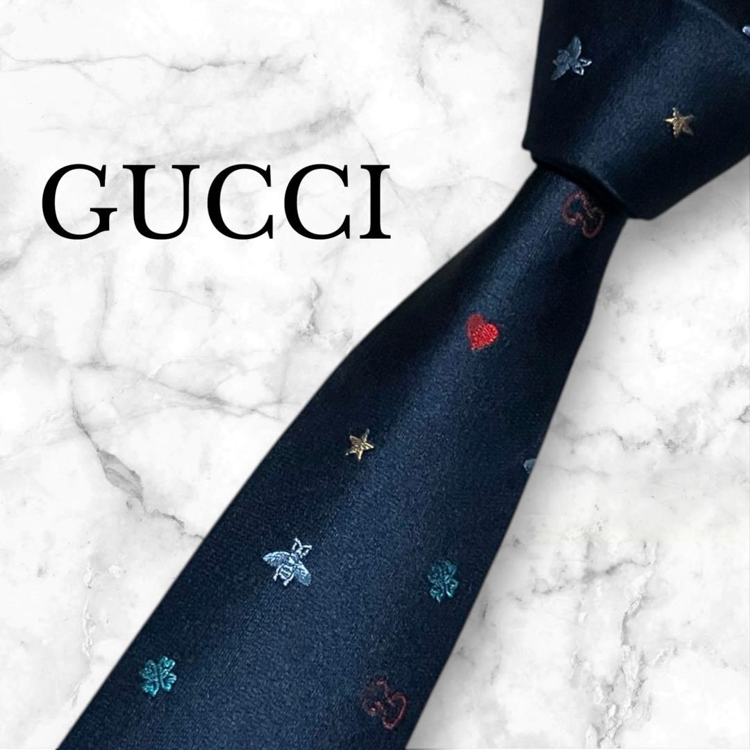 【美品】GUCCI グッチ　ネクタイ　紺　bee 蜂　シンボルズ　ハート　GG柄