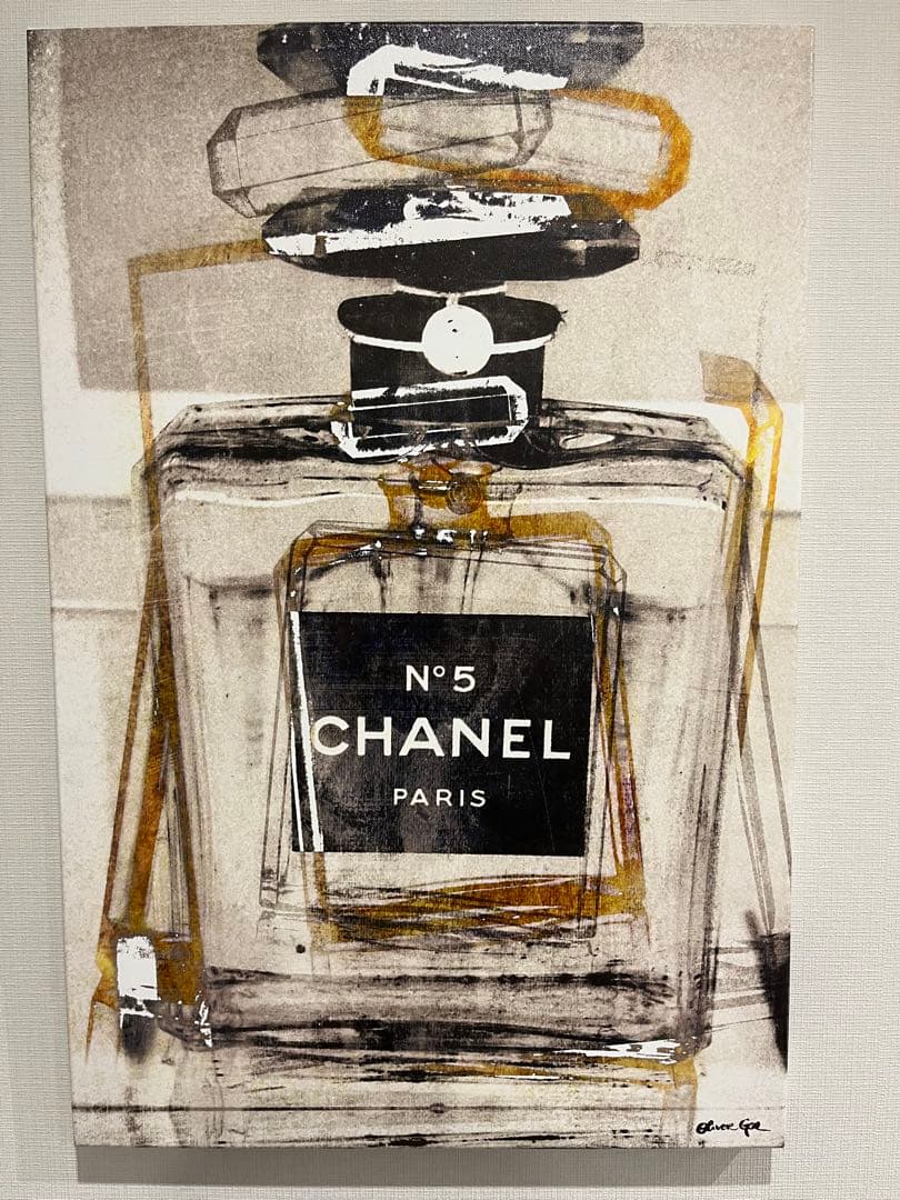 新品オリバーガル　定価107,8000円　CHANEL No.5