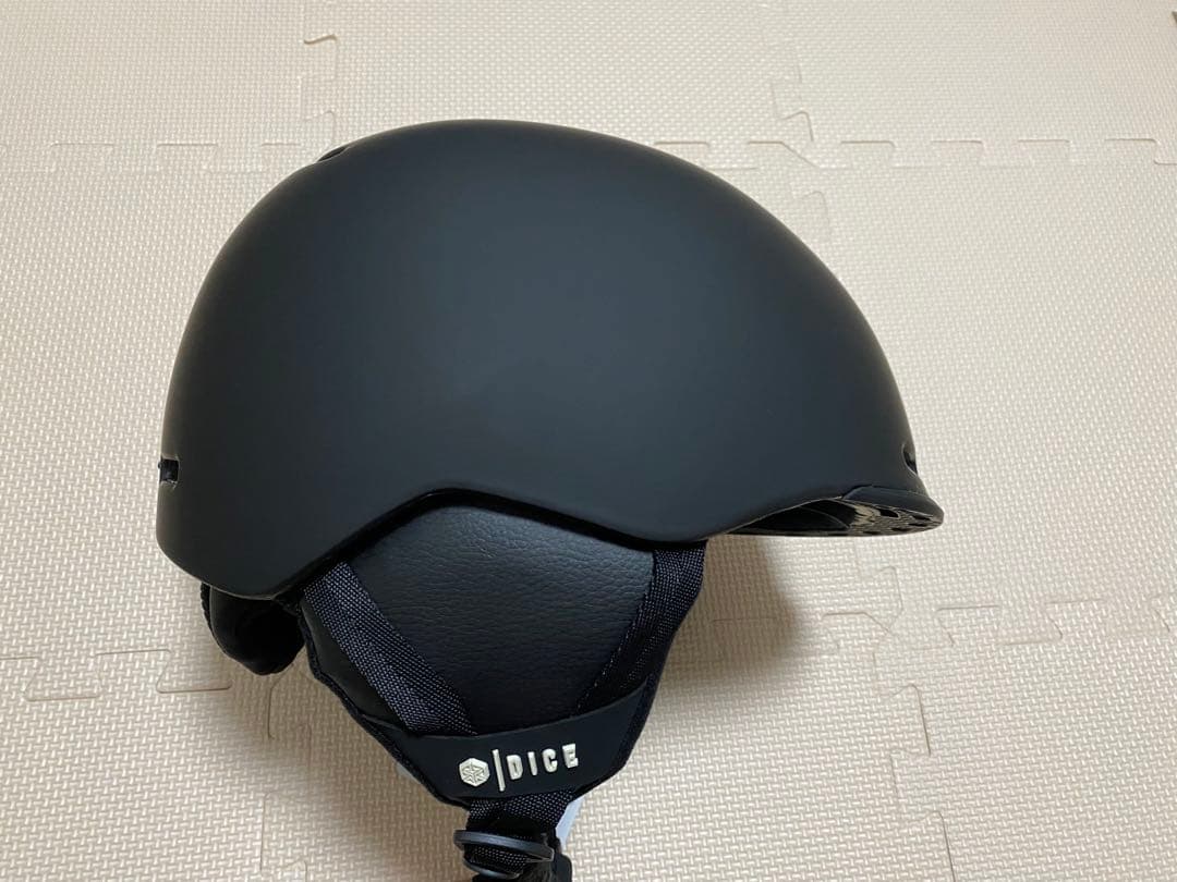 【タグ付き】DICE スノーボードヘルメット マットブラック