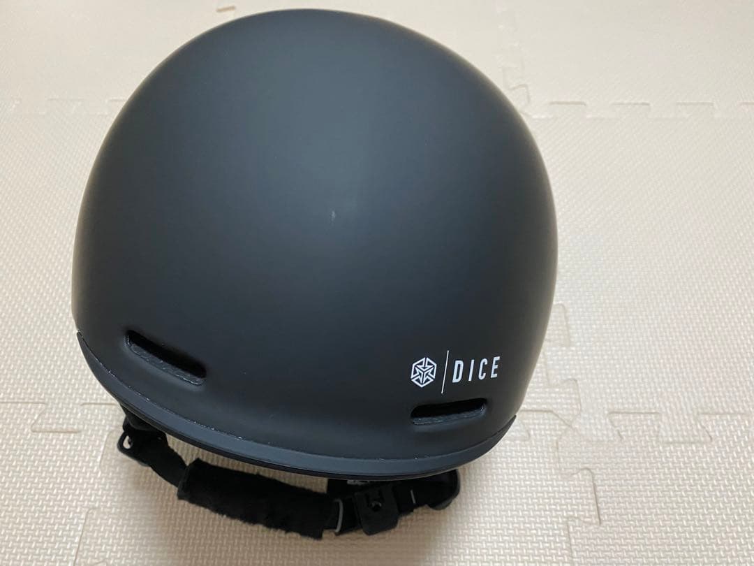 【タグ付き】DICE スノーボードヘルメット マットブラック