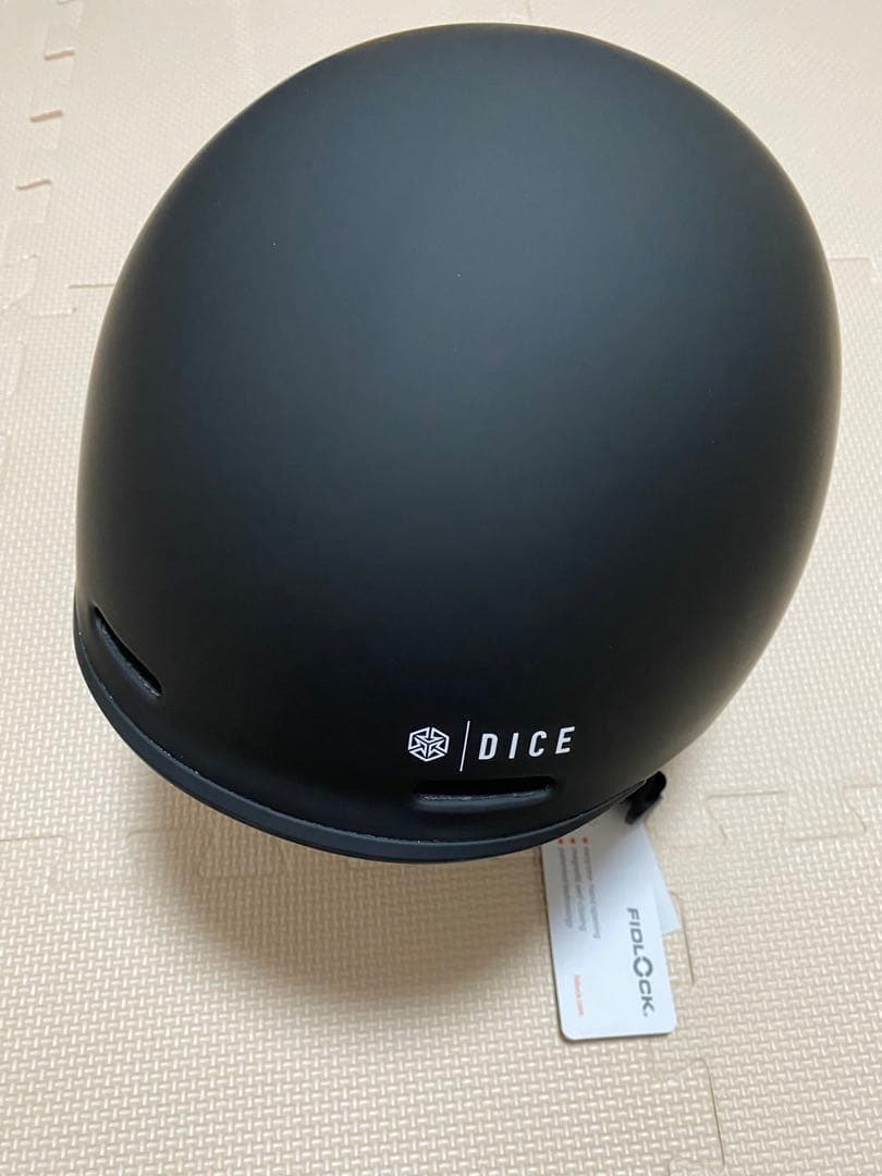 【タグ付き】DICE スノーボードヘルメット マットブラック