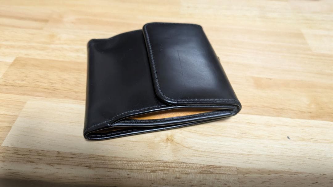 ETTINGER（エッティンガー）二つ折り財布 小銭入れ付