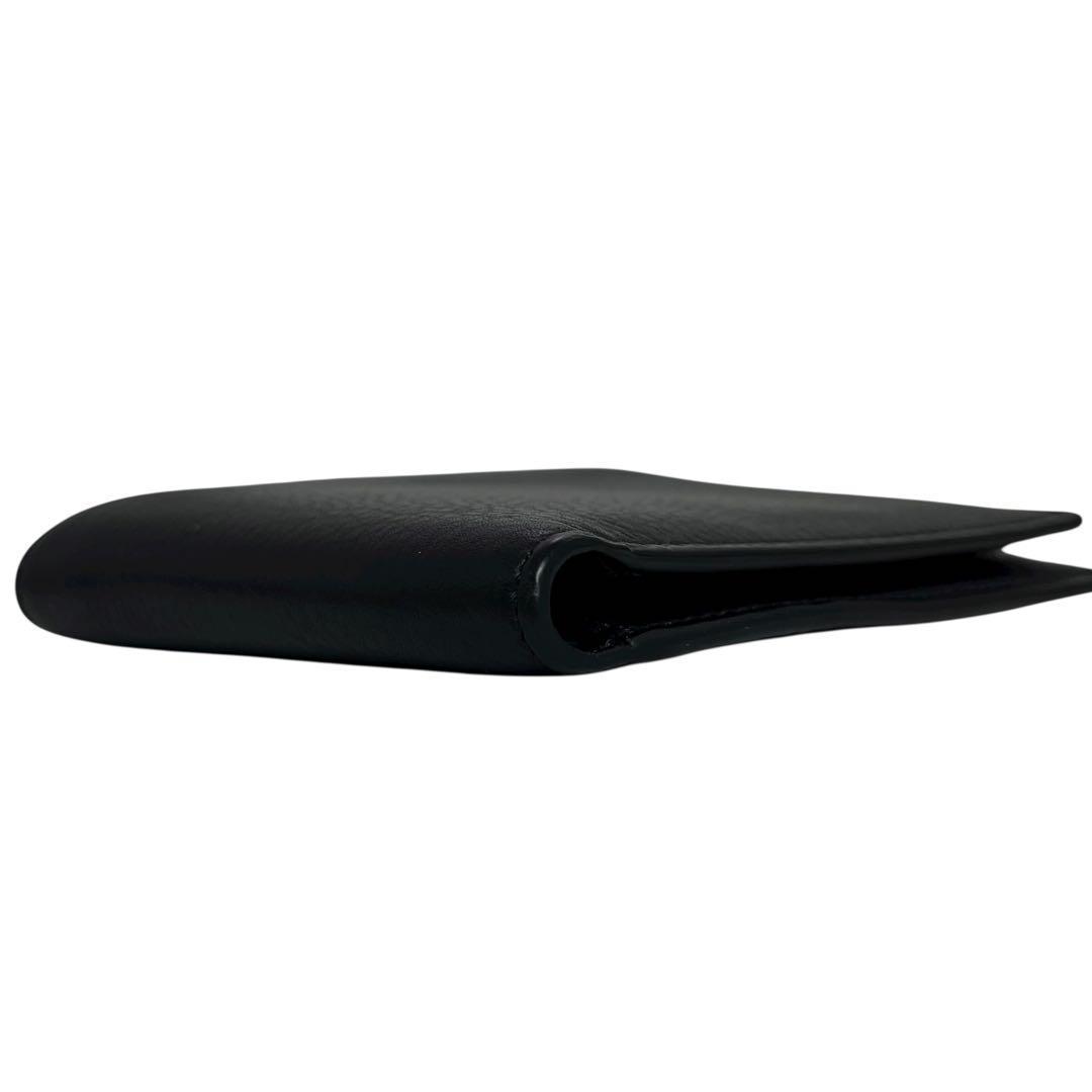 レア✨バーバリー 二つ折り財布 ロゴ刻印 レザー 大容量 ブラック 黒