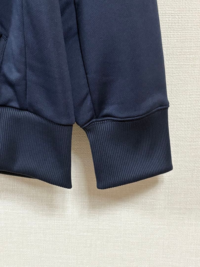 L ☆新品☆ デサント　Move Sport　S.F.TECH　上下セット　紺