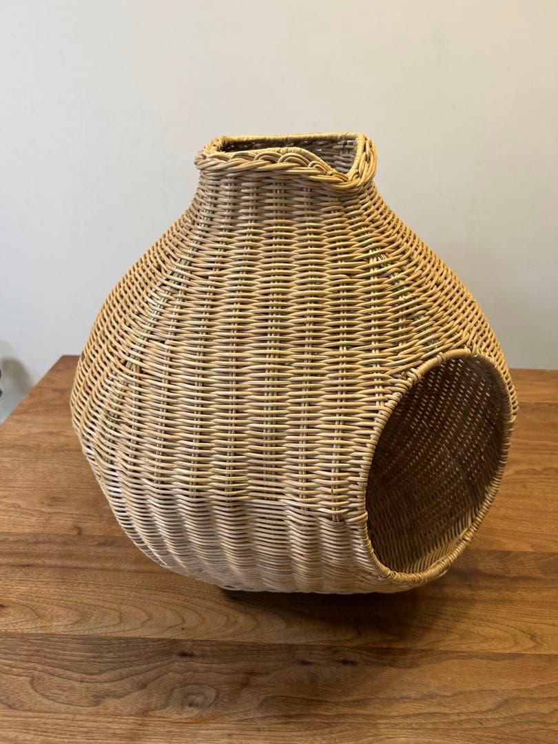 オルネコ　ガーリックネコハウス