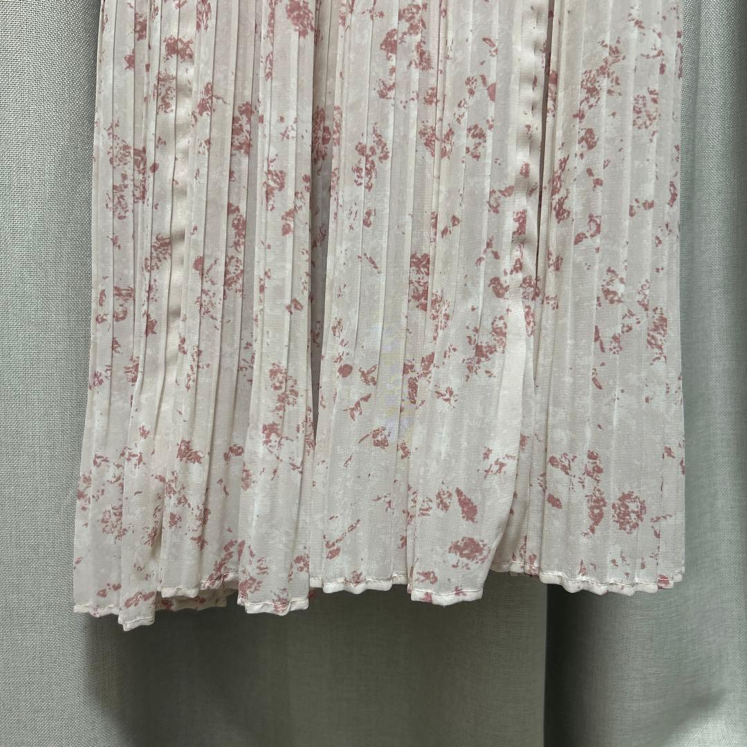 【00サイズ】SNIDEL sustainableフリルワンピース