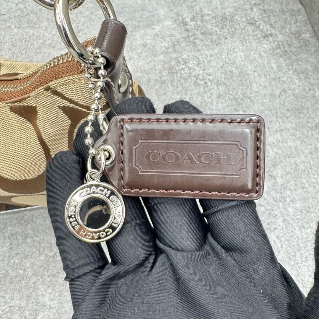 美品 コーチ 2WAY アクセサリーポーチ F19218 ワンショルダー