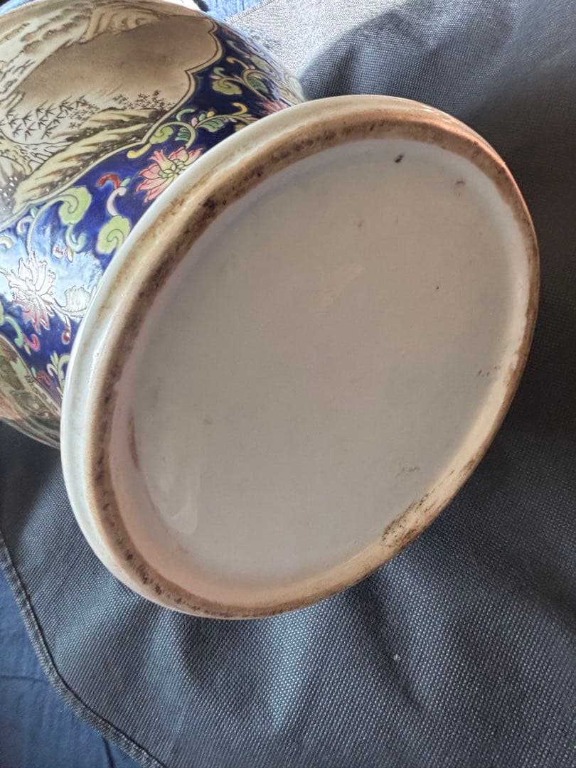 中国古美術 清末民国時代　粉彩大壺　大罐　開光山水風景文　高さ30cm