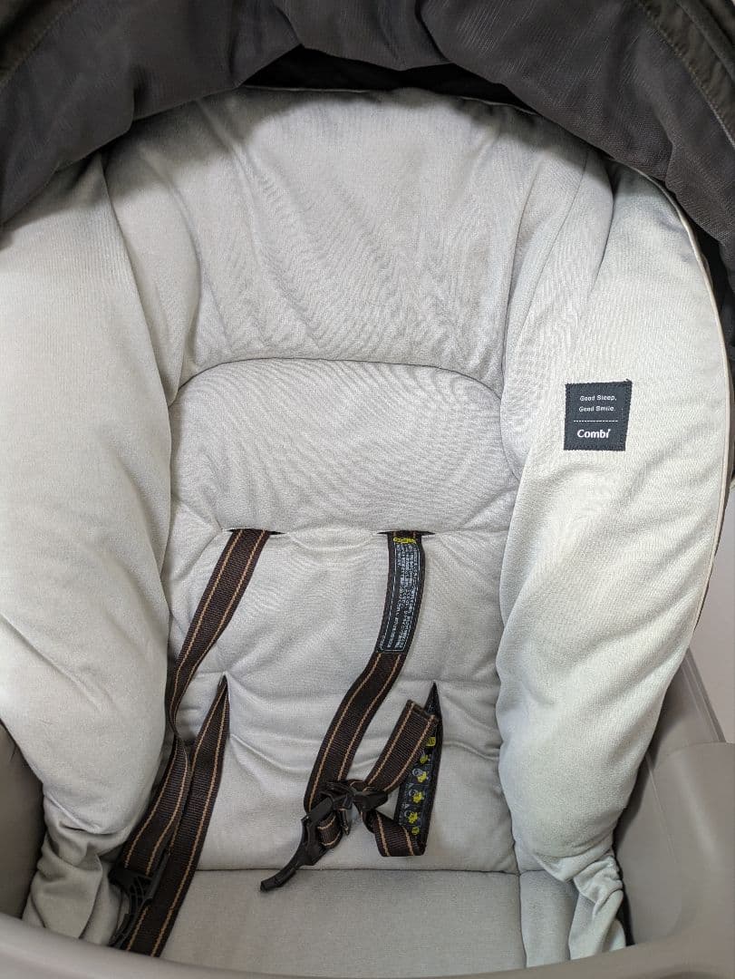 combiネムリラ AUTO BEDi SWING 電動ラック おやすみドーム