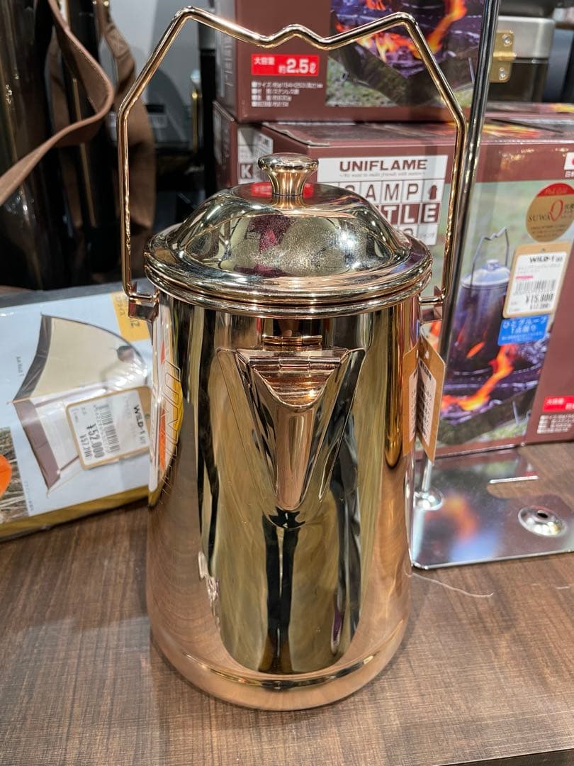 ⭐︎大幅値下げ中⭐︎限定ユニフレーム キャンプケトルジャンボ　ピンクゴールド