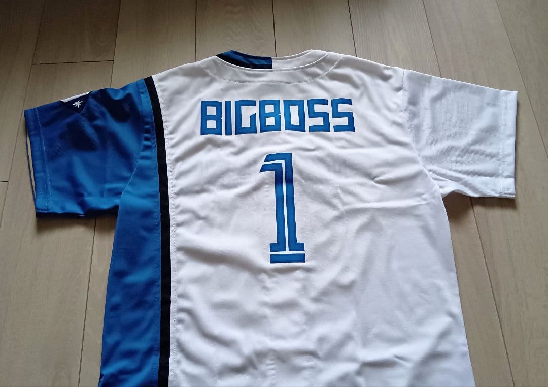 【限定 完売】日本ハム　ファイターズ　新庄　BIGBOSS　ユニフォーム　S