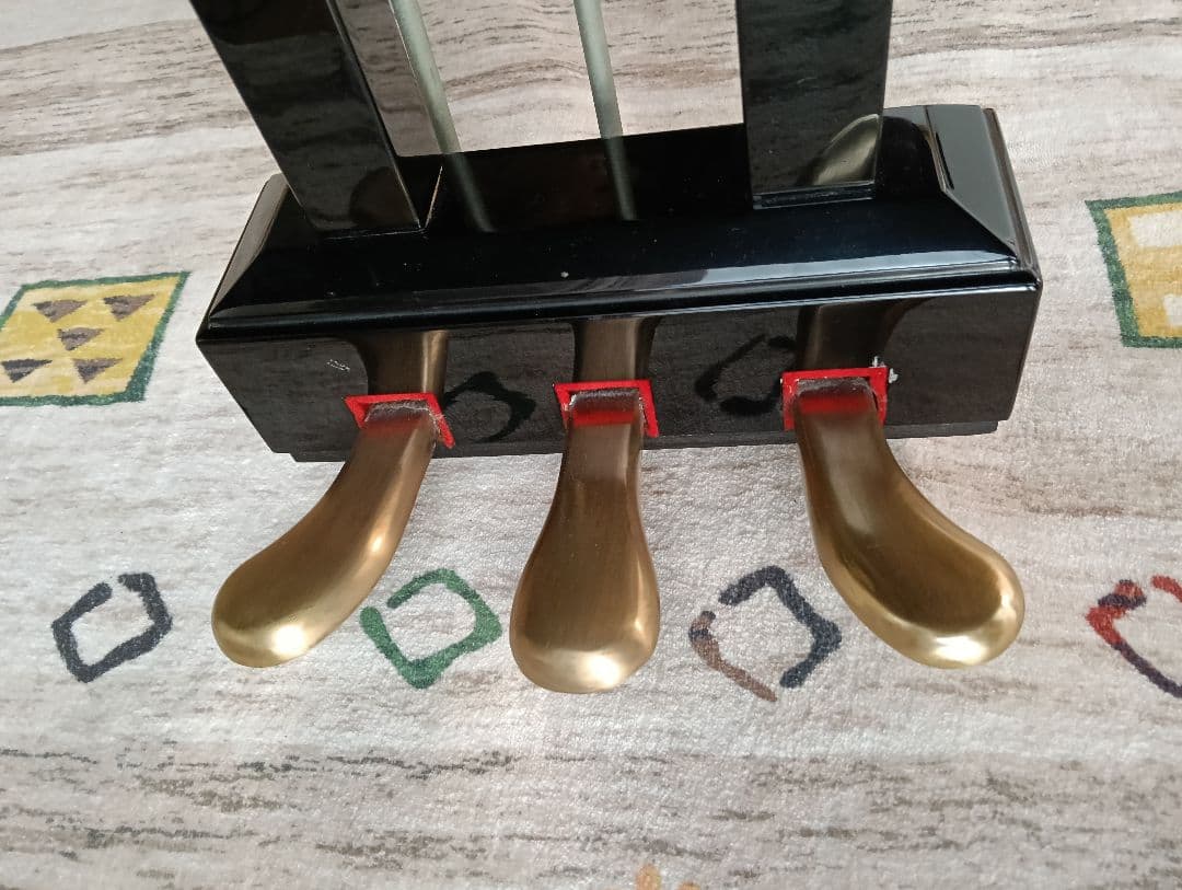 ともグランドピアノA1★消音機能付