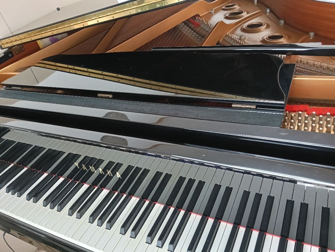 ともグランドピアノA1★消音機能付