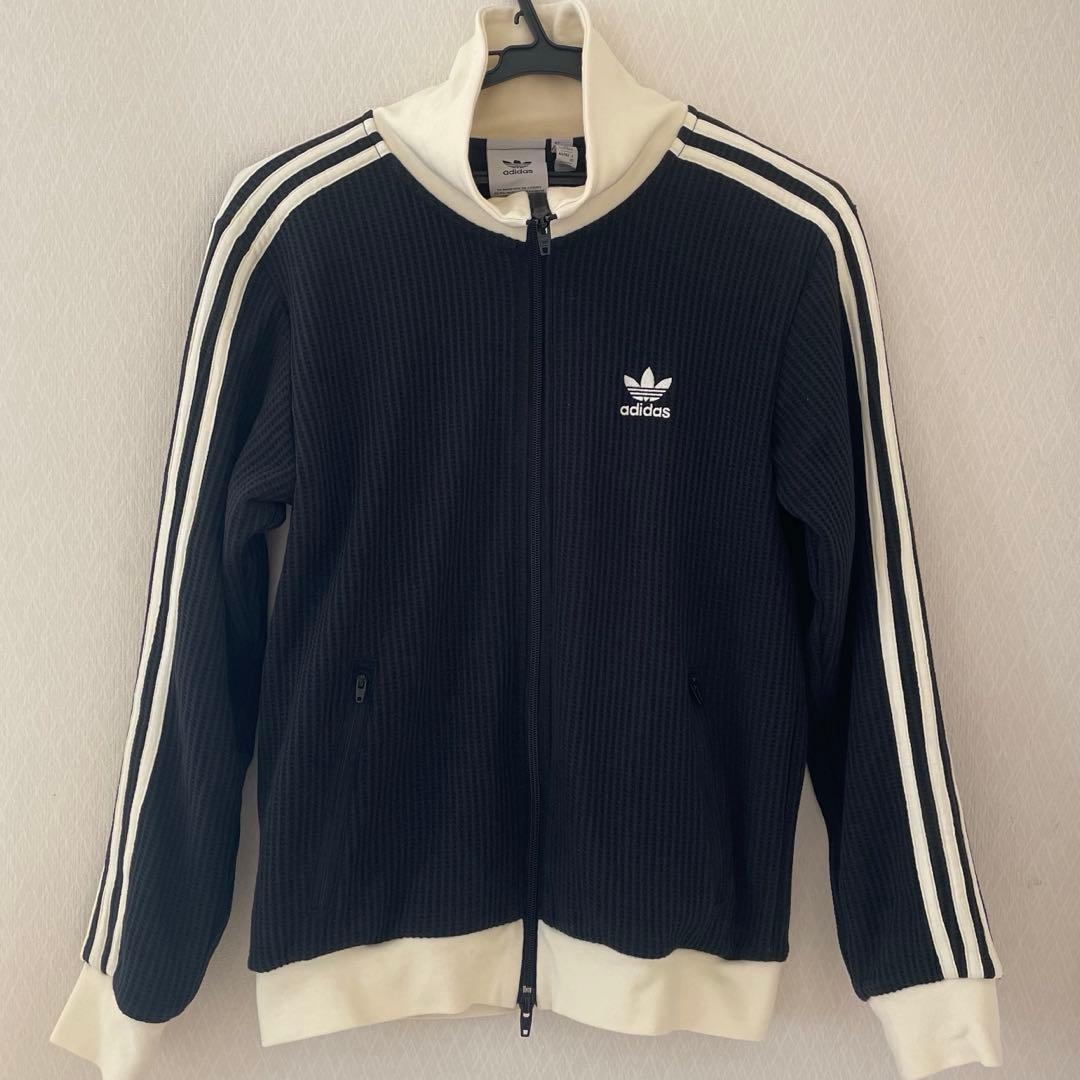 adidas アディカラー ワッフル クラシック トラックトップ ブラック XS