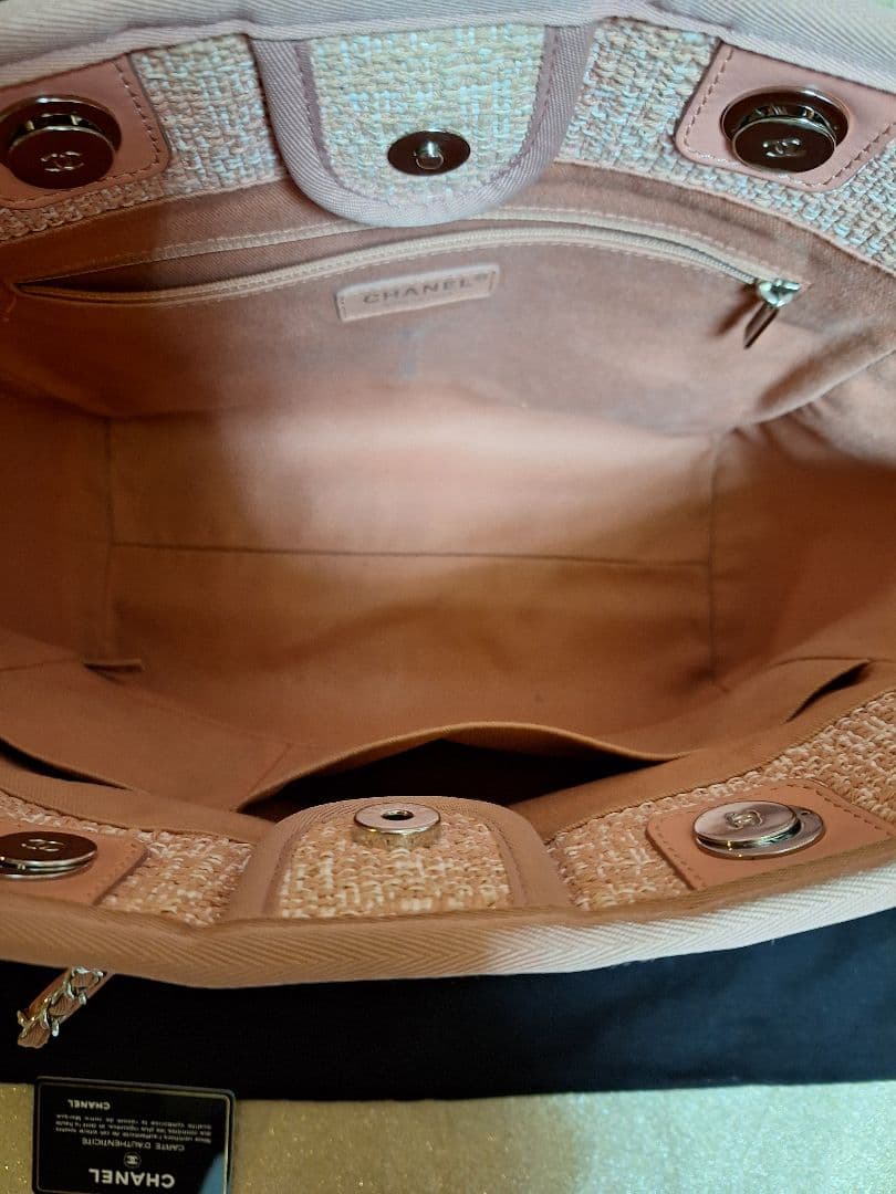 CHANEL ドーヴィルチェーントートバッグ