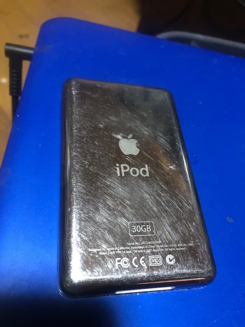 iPod classic 第5.5世代改 160GB 電池新品 スケルトン