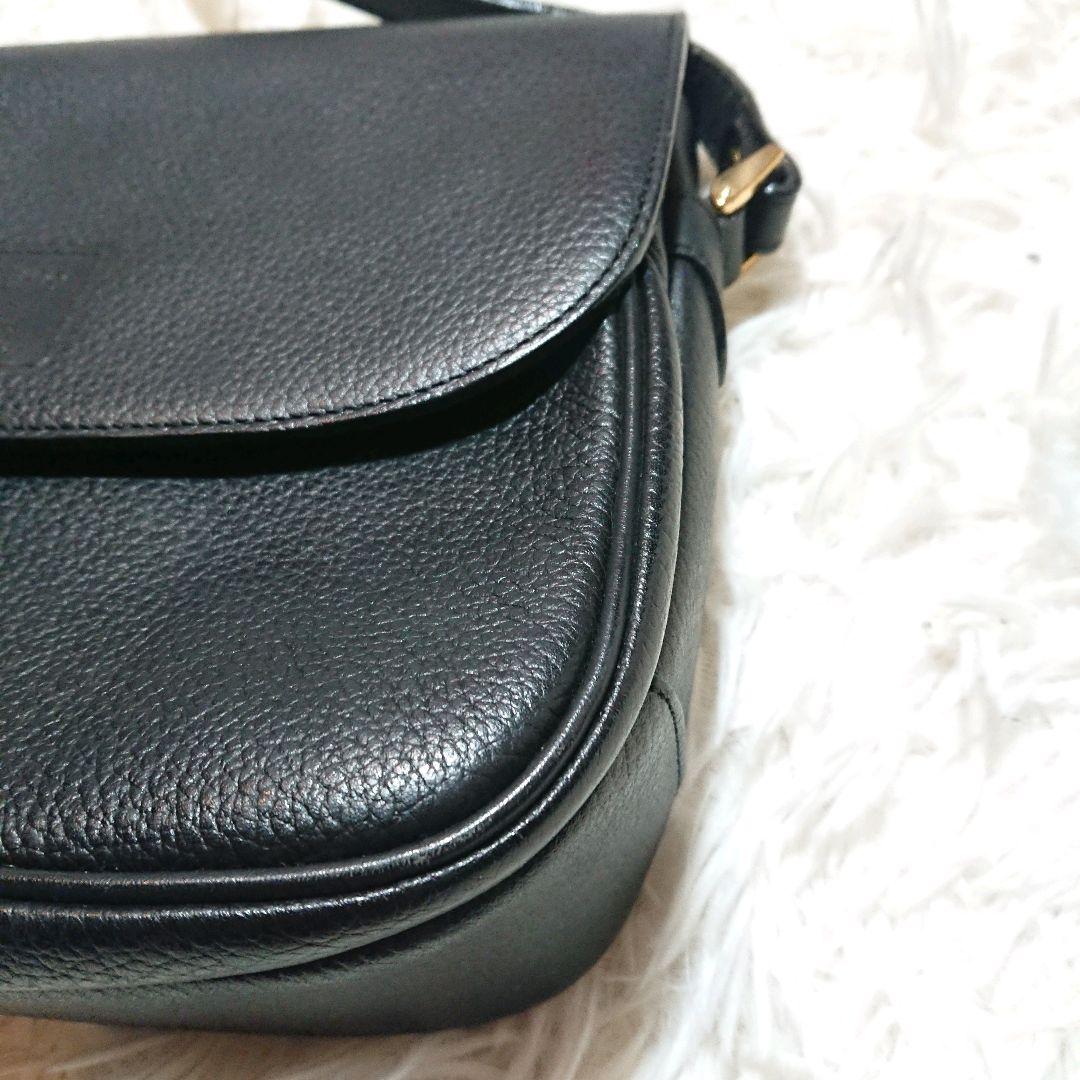 Burberry バーバリー　レザーショルダーバッグ　ブラック　ノバチェック