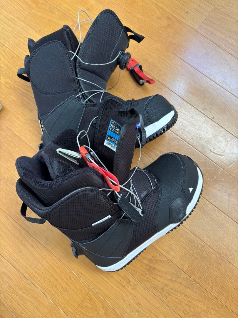 バートンステップオンキッズスノーボード板とブーツ25cmとビンディング3点セット