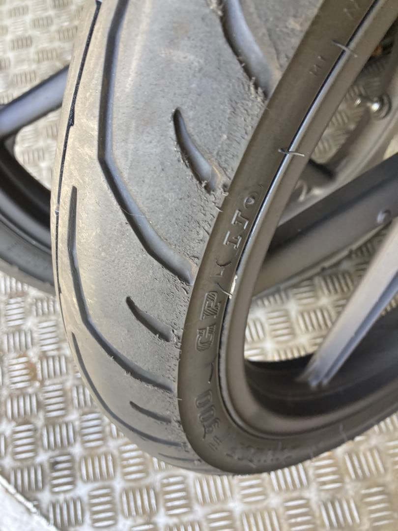 キレイ　NS-1 ホイール セット　エアバルブ新品交換　タイヤもバリ溝